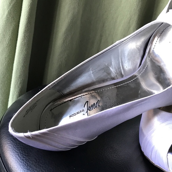 Platform heels - Picture 2 of 2